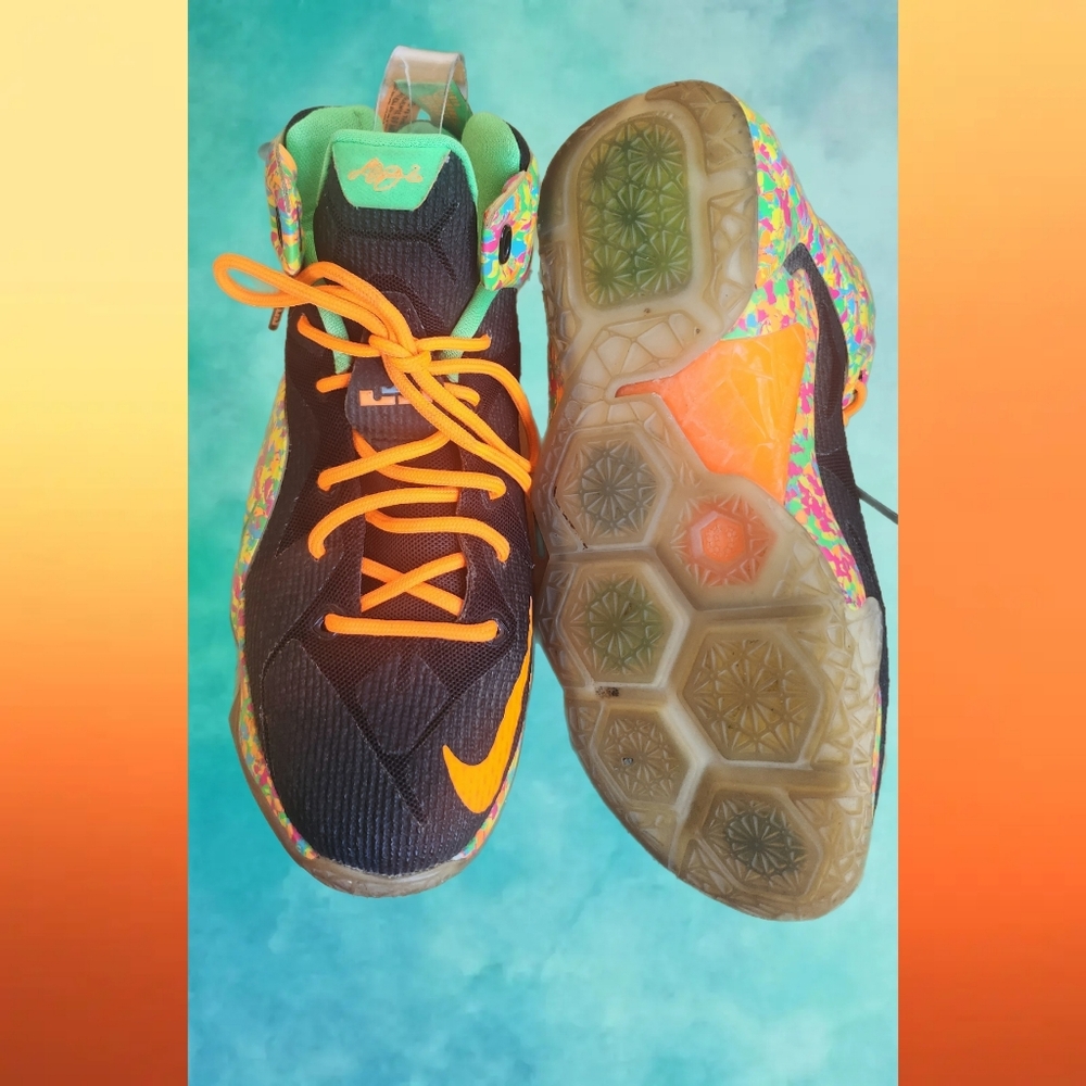 NIKE LEBRON JAMES X11 12 (GS) RARE 2015 "FRUITY PEBBLES" SNEAKERS SIZE 5Y - Picture 4 of 6